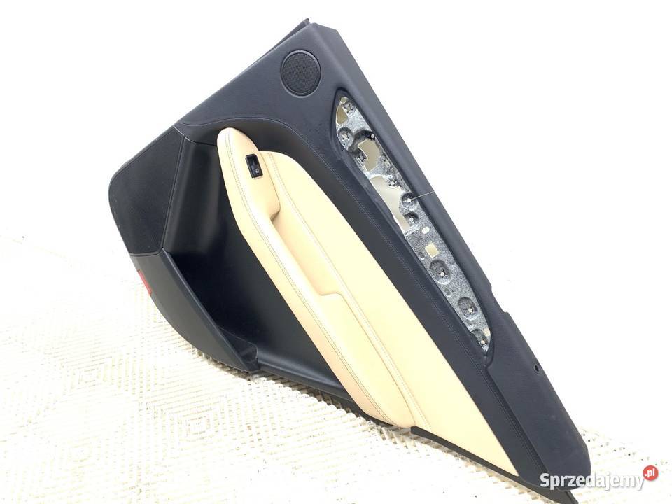 BOCZEK DRZWI PRAWY TYŁ MERCEDES GLE SUV 1518