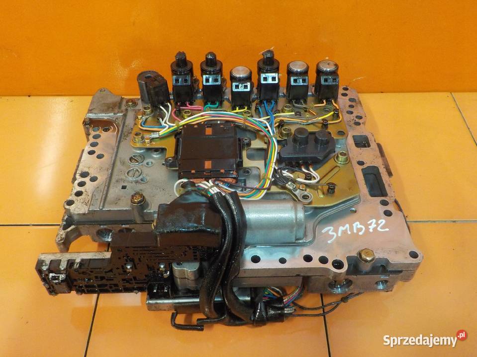 KIA SORENTO H1 25 CRDI 08r 170 D4CB mechatronika osobowe Motoryzacja Suków sprzedam