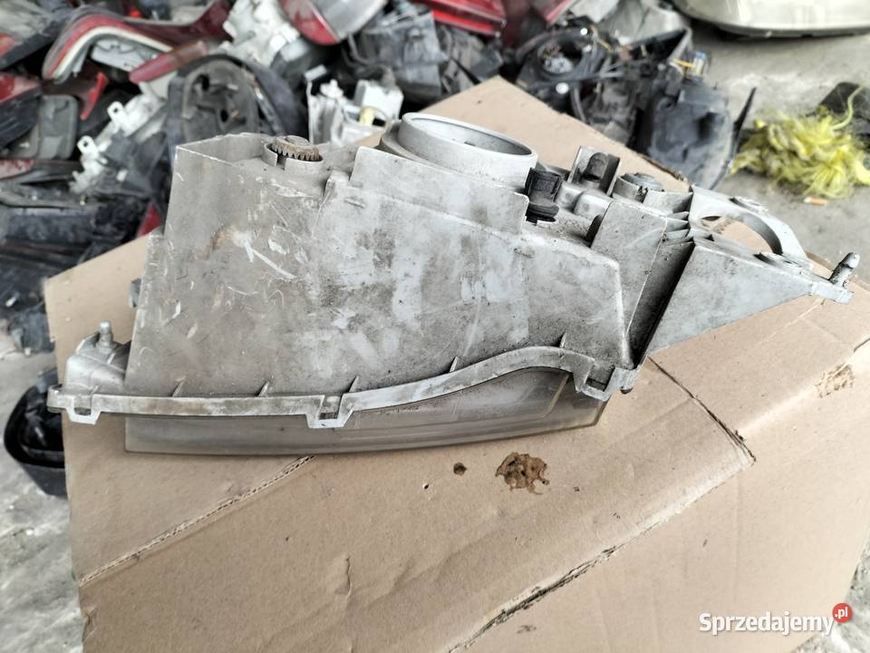 Mazda Premacy LAMPA PRZÓD PRZEDNIA PRAWA lubelskie Kamień-Kolonia