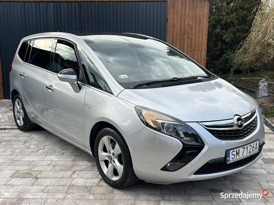 Opel Zafira 7 osobowy navi panorama nieuszkodzony Zafira Opel Jędrzejów