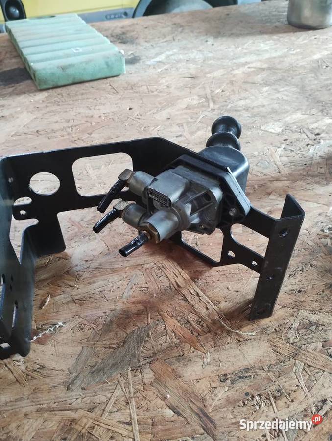 Zawór hamulca ręcznego Zgierz