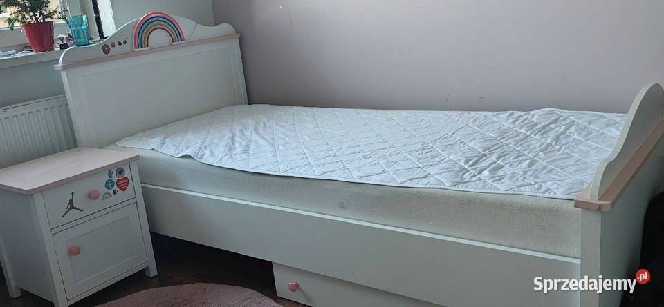 Sprzedam łóżko szafę i komodę Żary