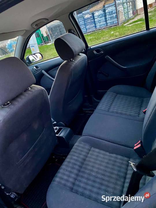 Skoda Octavia combi 16 LPG stan uszanowane auto łódzkie Zgierz