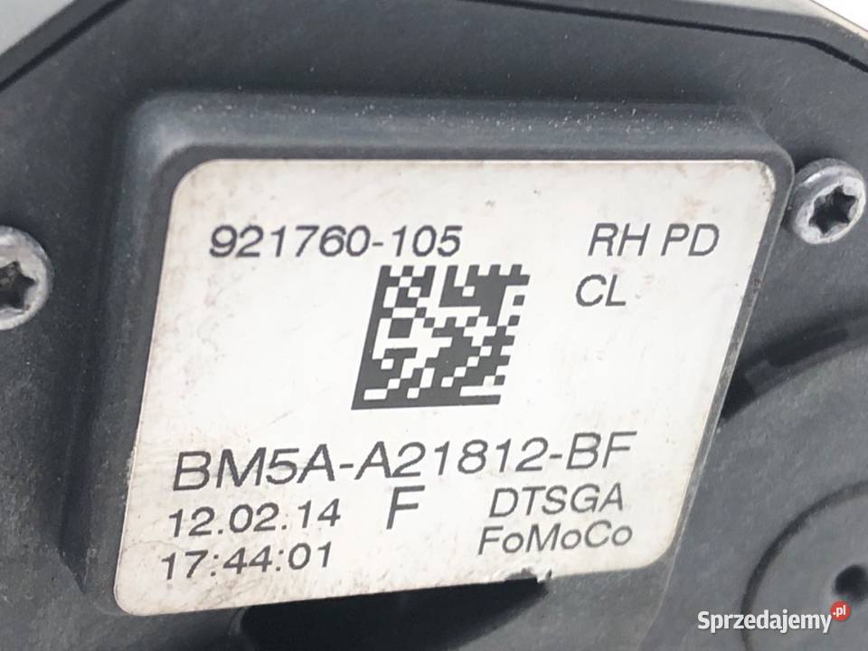 ZAMEK DRZWI PRAWY PRZÓD FORD FOCUS III Hatchback