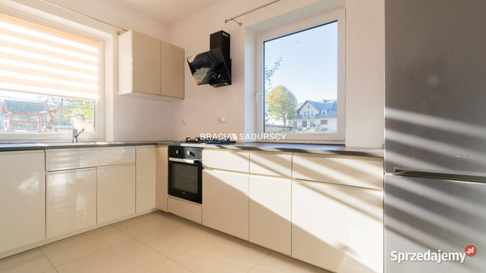 Dom bliźniak sprzedam Wola Luborzycka 250m2 Rok budowy 2010