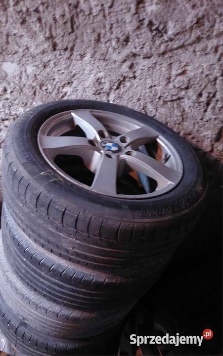 Koła na ślicznych alufelgach 20555 R16 do BMW sprzedam