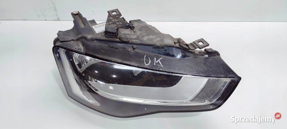 REFLEKTOR LAMPA PRZEDNIA PRAWY PRZÓD AUDI A5 8T Lampy przednie Przystajń
