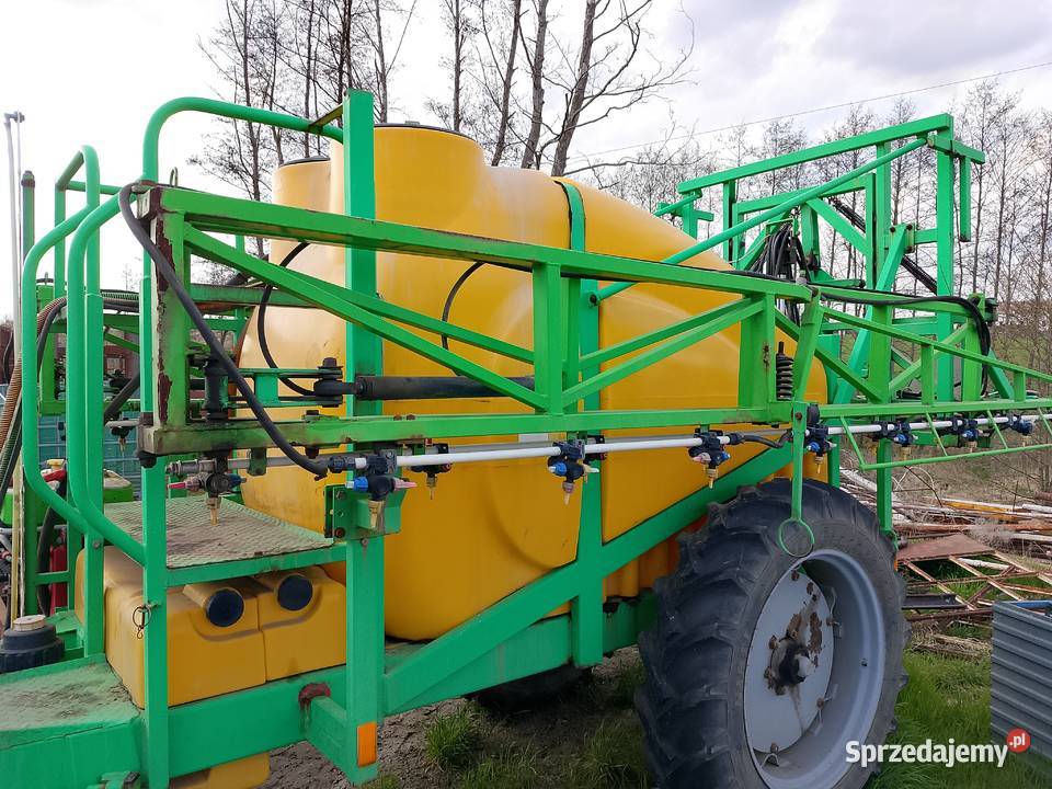 Opryskiwacz 3200 litrów Belka 18m Zaczepiane Pleszew