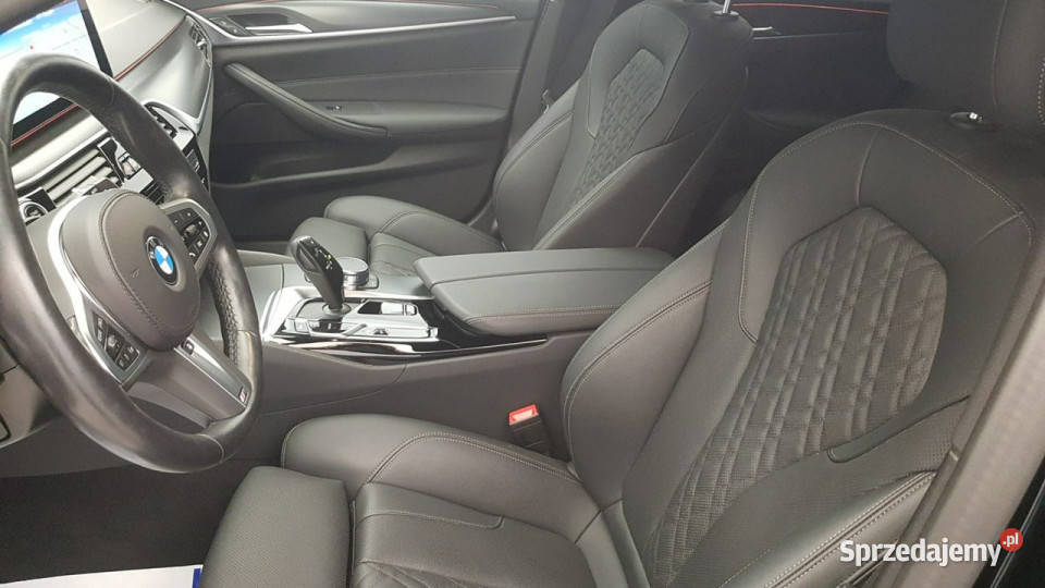 BMW 520 d xDrive mHEV M Sport sportaut Z elektrochrom. lusterka boczne Warszawa