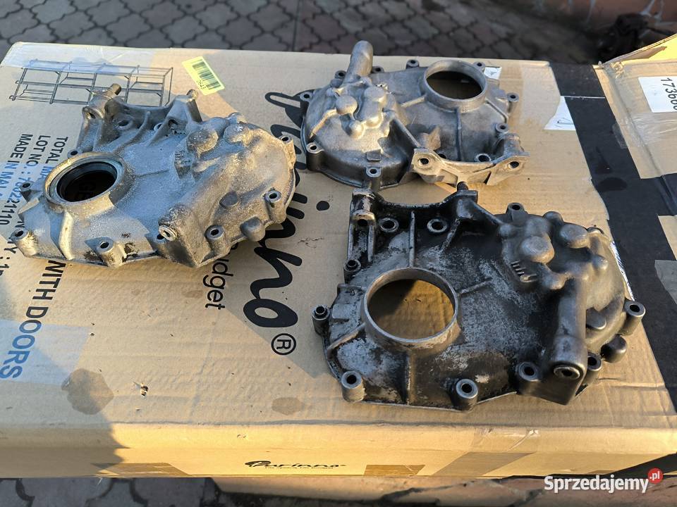 Fiat 126p pokrywa rozrządu pompa oleju podkarpackie Stalowa Wola