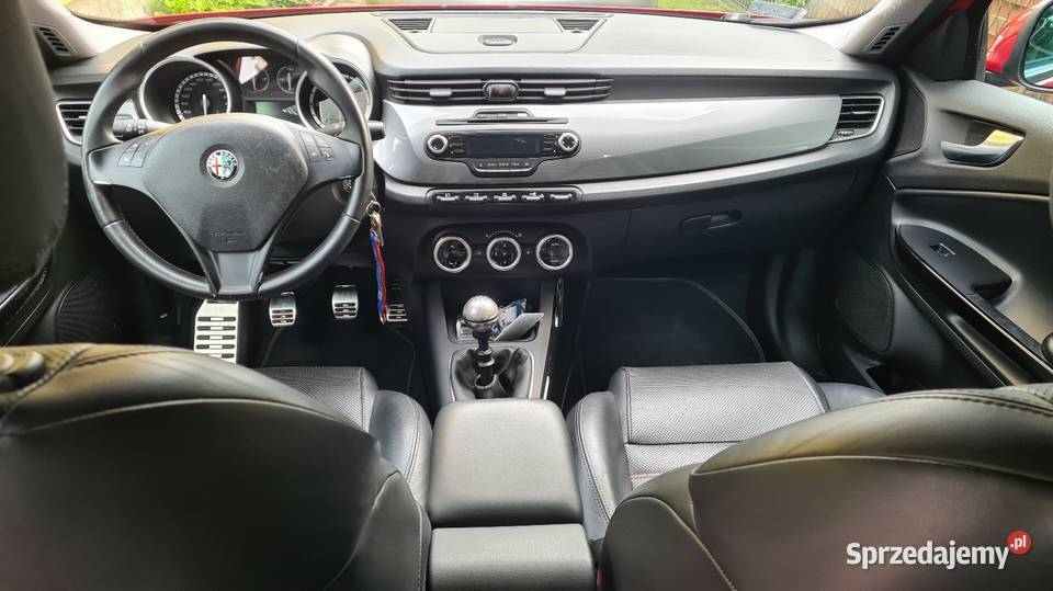 Alfa Romeo Gulietta 2011 1598cm3 Poręba