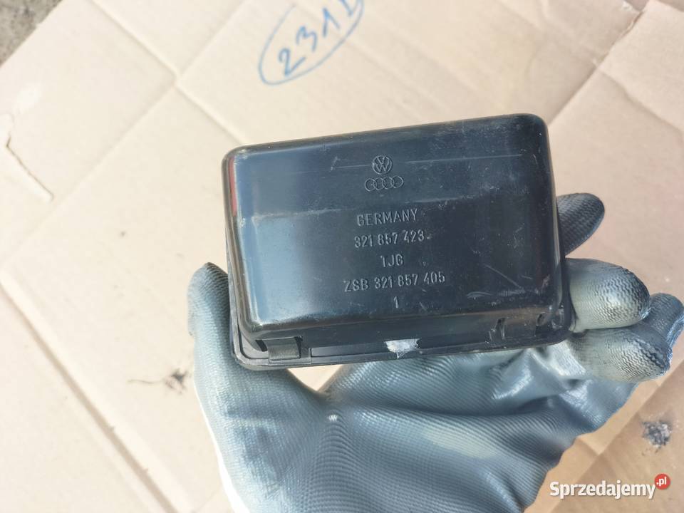 GOLF 2 JETTA 2 321857423 POPIELNICZKA WKŁAD Kamień-Kolonia