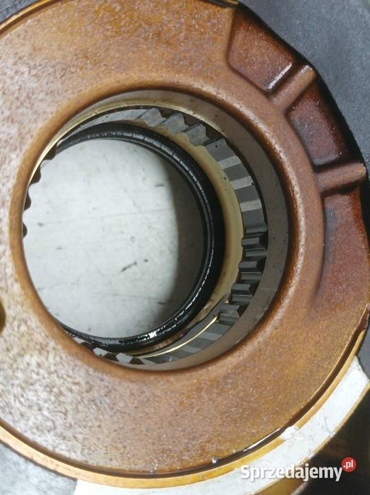 POMPA OLEJU 9458426 24 20V Volvo V70 II 19992007 Smarowanie silnika świętokrzyskie