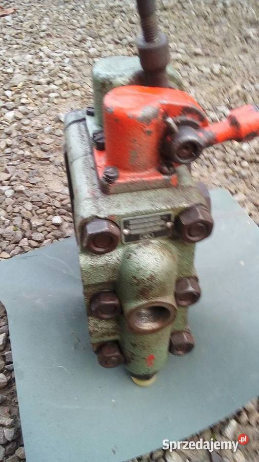 Rozdzielacz dwusekcyjny Kraśnik sprzedam