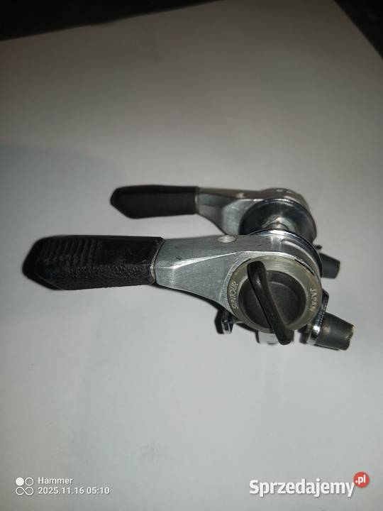 Zestaw dźwigni zmiany biegów Suntour Accushift Ciosaniec