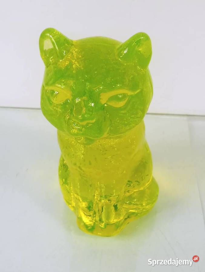 Figurka Kot Szkło Uranowe Nowa Sól