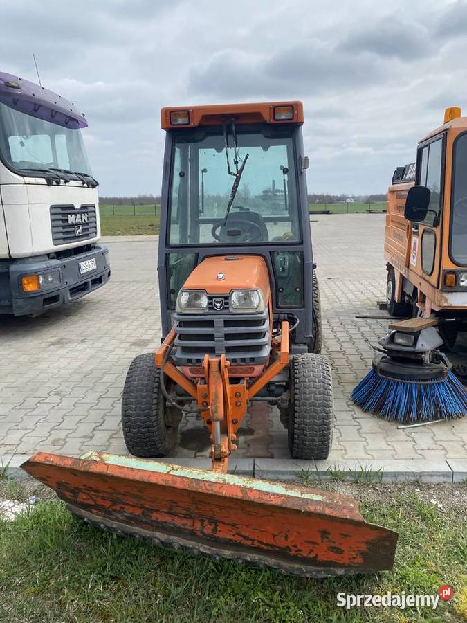 ciągnik kubota Sośno sprzedam