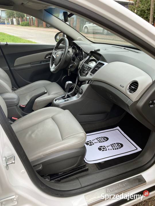 CHEVROLET CRUZE 2010r 18B 140 AUTOMAT NAVI skóra Rok produkcji 2010 Cruze Szepietowo