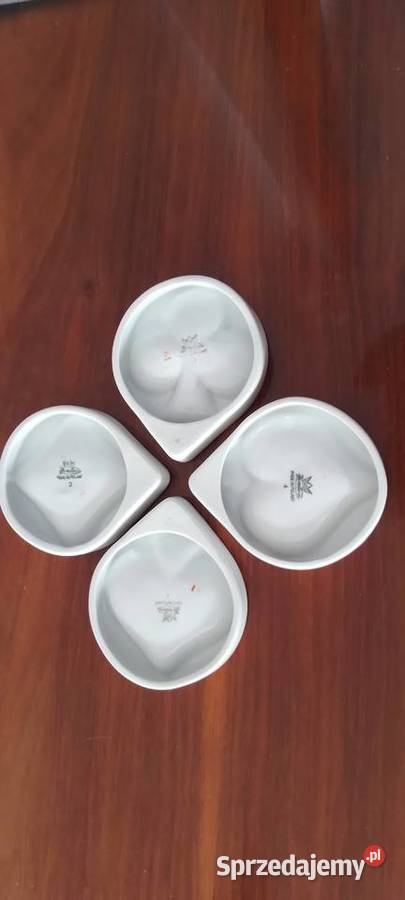 Zestaw popielniczek brydżowych Karolina Porcelana i szkło Latoszyn