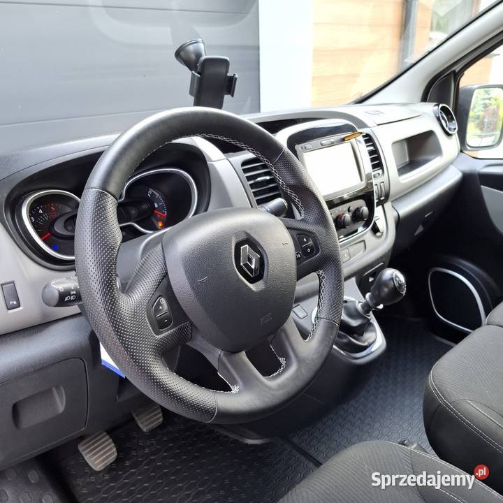 Renault Trafic 16 120 NISKI PRZEBIEG drzwi odsuwane sprzedam