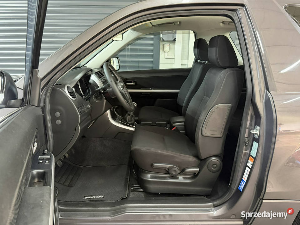 Suzuki Grand Vitara 24 Podniesiona Osłona małopolskie Chechło