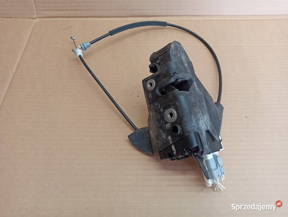 ZAMEK LEWY PRZEDNI PEUGEOT 407 9686683680