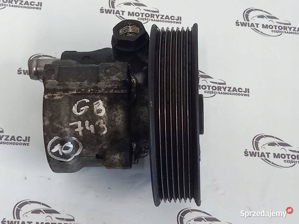 TRAFIC VIVARO 20 DCI M9R786 114 11r pompa