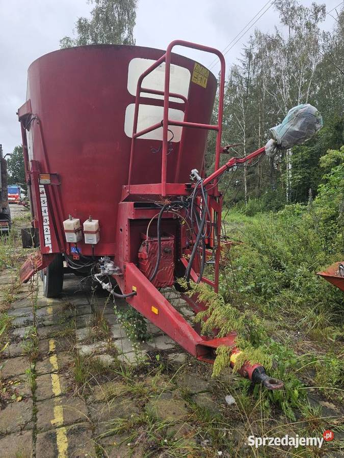 Wóz paszowy Triolet Solomix SM1600 TD Trioliet Wygoda