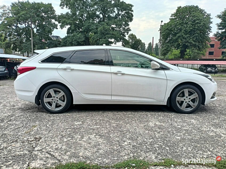Hyundai i40 pierwszy właściciel niski przebieg i40 Tomaszów Mazowiecki