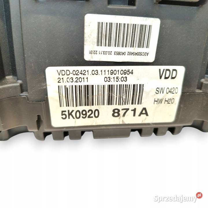 LICZNIK ZEGARY 5K0920871A VW Golf VI 16 20 TDI osobowe Chełm