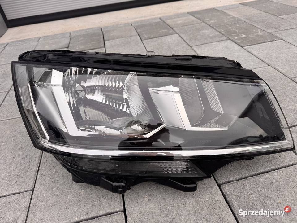 VW Transporter T61 Lampa prawa H7 oryginał Valeo Kraśnik