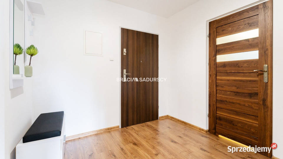 Sprzedaż mieszkania Kraków 4619m2 2 pokoje własność
