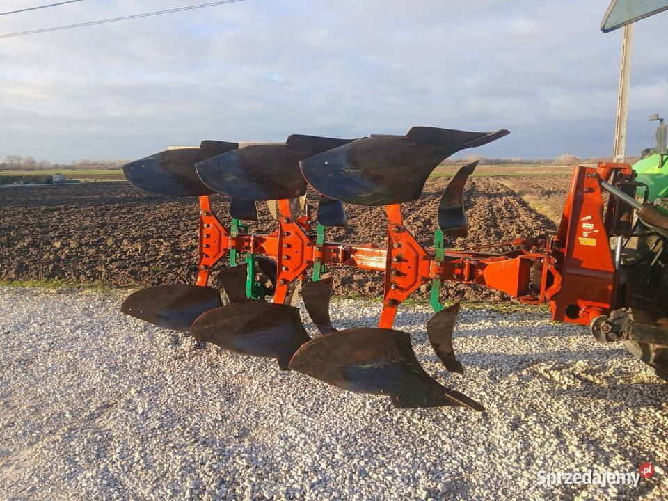 Pług obrotowy 3 kwerneland z Niemiec Nowy Korczyn