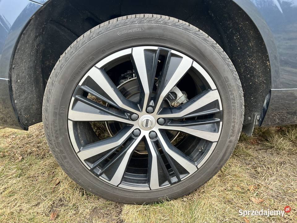 Volvo XC 60 B5 PLUS AWD Mild Hybrid 264 Warszawa