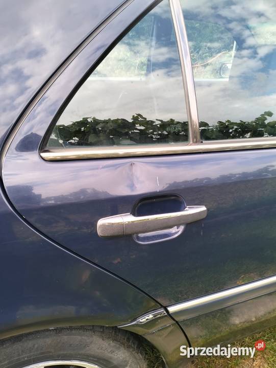 Mercedes C180 benzyna Janowo sprzedam