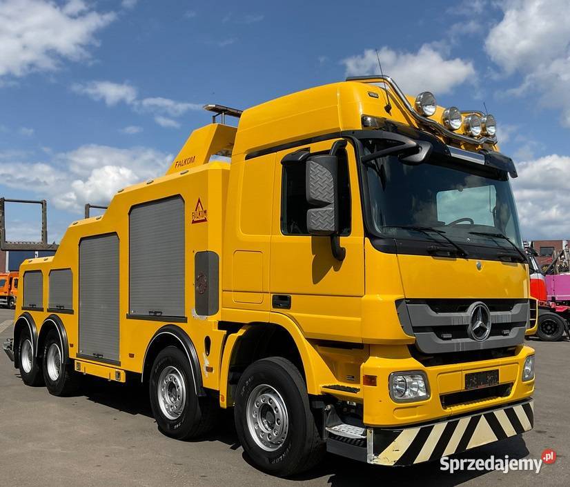 Holownik 4 osiowy 8x4 Mercedes FALKOM do diesel Warszawa sprzedam