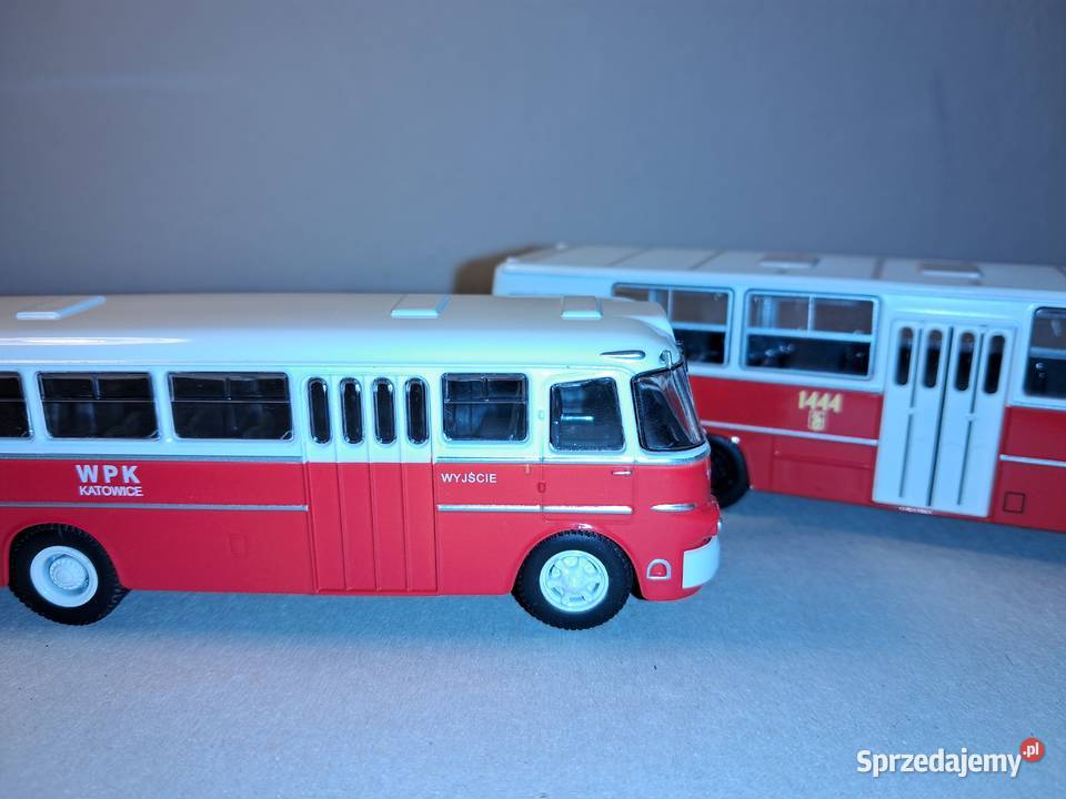 Kultowe autobusy Ikarus 260 i 620 Warszawa