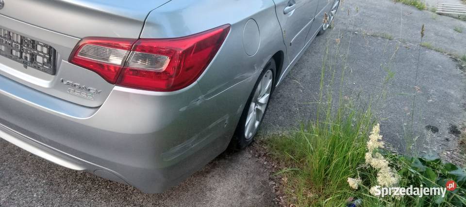 Subaru Legacy 25 benzyna 2017 37 TKM 4x4