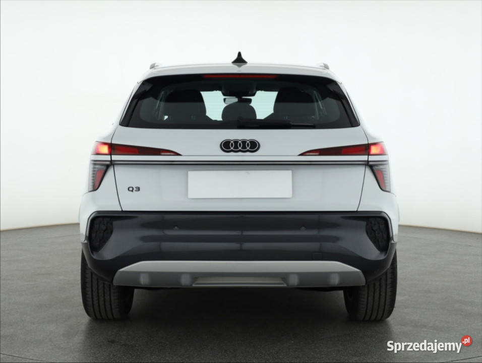 Audi Q3 35 TFSI 16661km Q3 mazowieckie