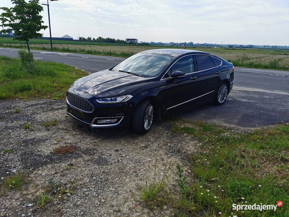 Ford mondeo V 2018 modelowo 20 180 Mondeo sprzedam