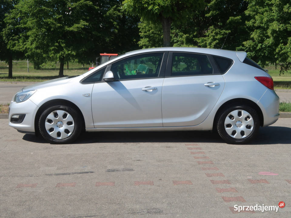 Opel Astra 14 T Rok produkcji 2015 Bielany Wrocławskie