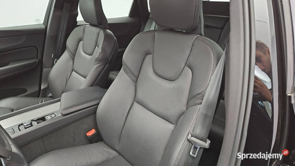 Volvo XC 60 AWD Plus Dark aut Z Polskiego Salonu