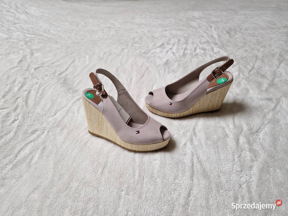Nowe buty beżowe sandały damskie na koturnie Tommy Hilfiger Obuwie Bibice sprzedam