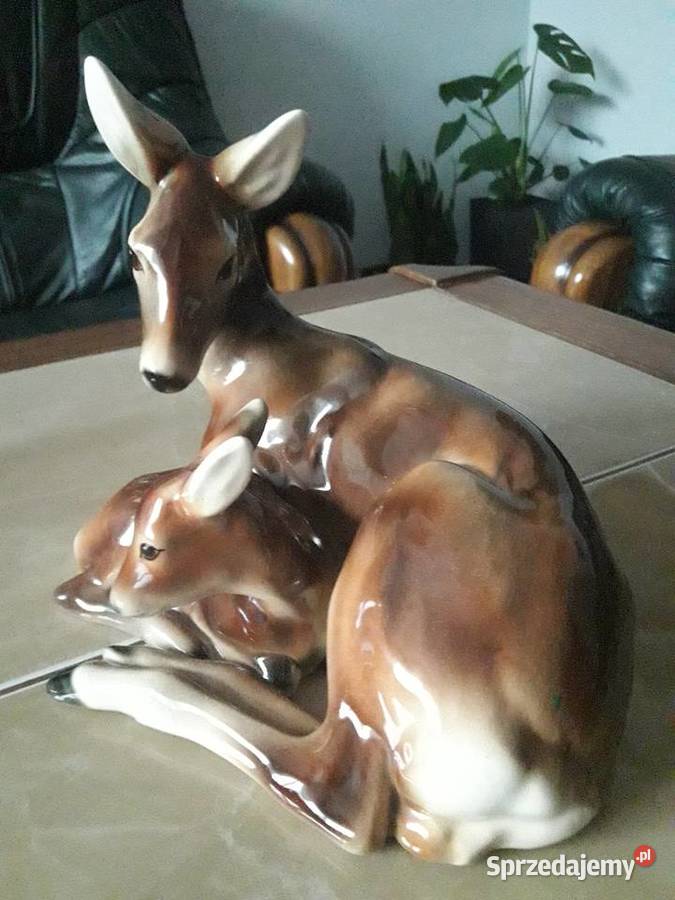 Jeleń z płowym wiedeńska ceramika artystyczna Janów Lubelski