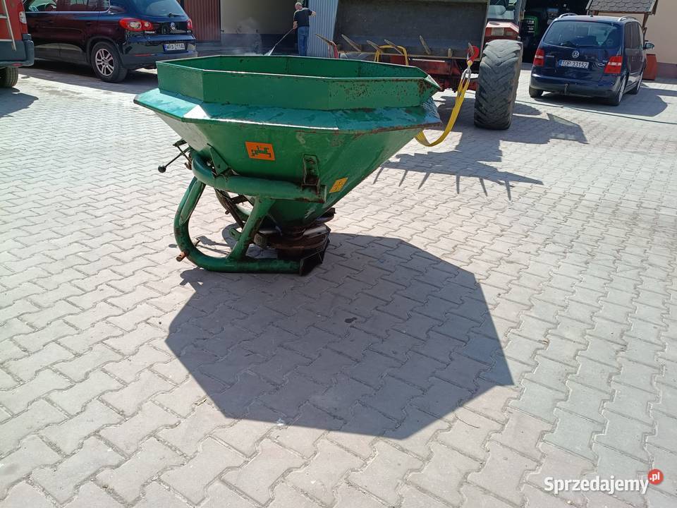Rozsiewacz nawozów Amazone E 602
