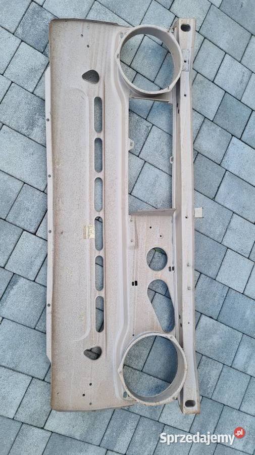 Fiat 128 rally sedan 1 seria pas przedni grill Mszana