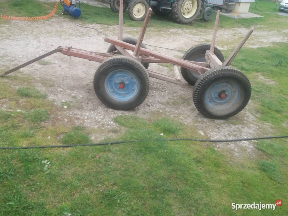 Wóz przystosowany do traktora Sędziszów sprzedam