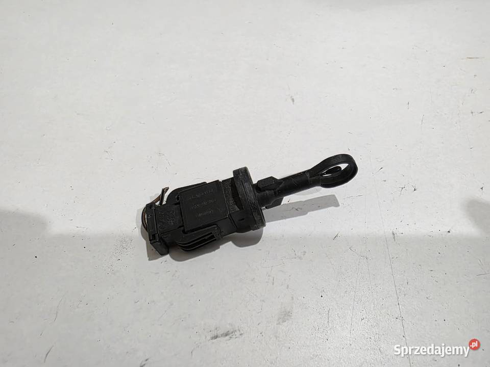 Czujnik temperatury nagrzewnicy Audi a4b6 Rok produkcji 2001 Iława