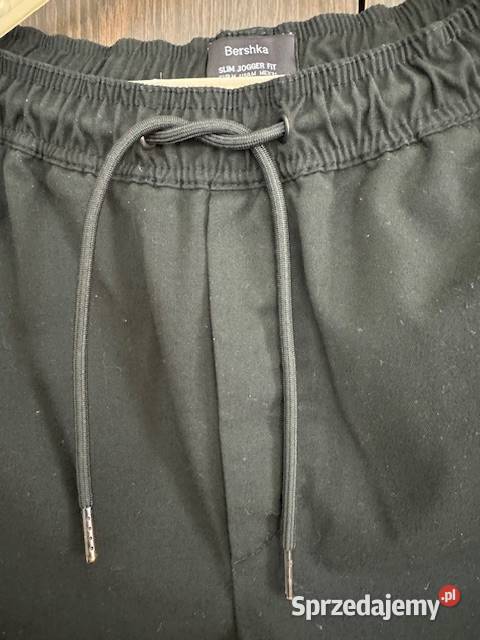 Spodnie męskie M Jogger fit Bershka czarne z Częstochowa sprzedam