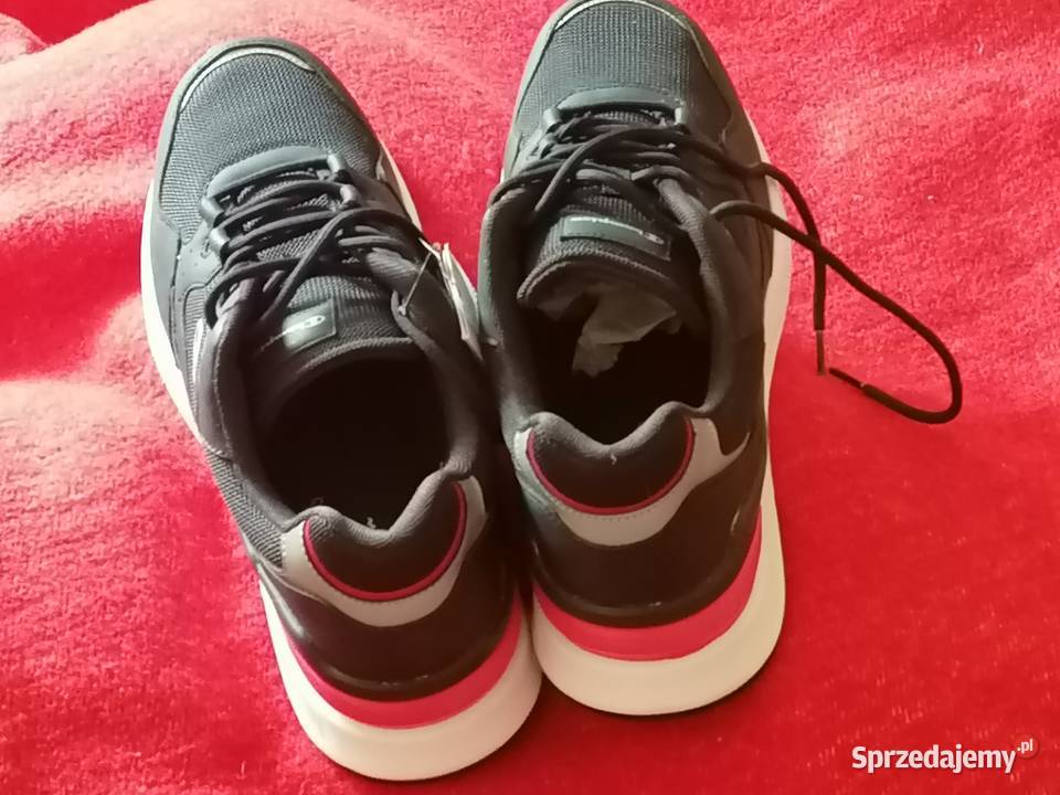 Buty sportowotrekkingowe Champion 44 małopolskie Kraków